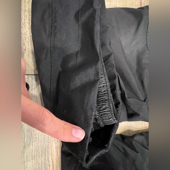 North face Snowpants - Picture 7 of 11